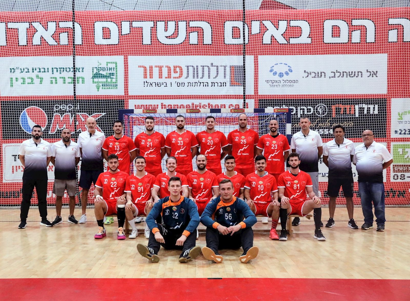 "לפחות חמש קבוצות יאבקו על האליפות"